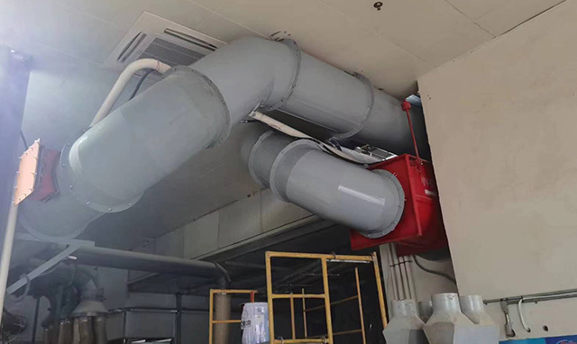 Pipe installation of cloth bag dust collector